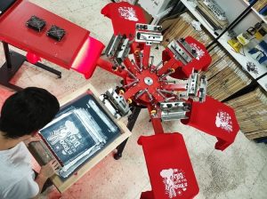 cuanto cuesta una camiseta personalizada